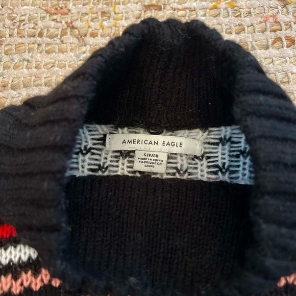 American Eagle sweater - Picture 2 of 2
